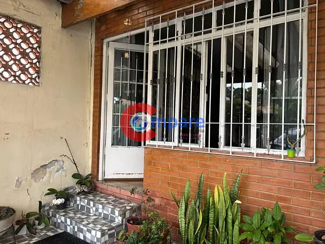 Casa com 200m² 2 quartos e 1 banheiro, à venda, no bairro Parque Santo Antônio em Guarulhos