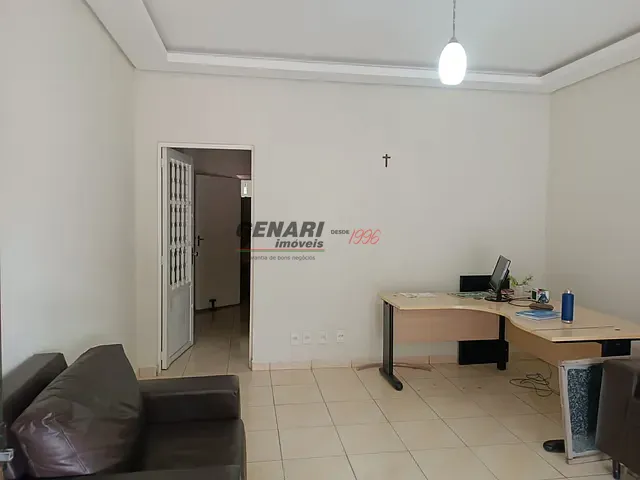 Casa com 125m² 3 quartos e 2 banheiros, para alugar, no bairro Centro em Indaiatuba