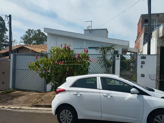 Casa com 250m² 3 quartos e 2 banheiros, à venda, no bairro Jardim Bela Vista em Indaiatuba