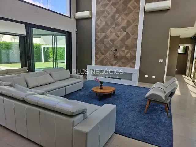 Casa 4 quartos e 6 banheiros, para alugar, no bairro Jardim Arco Verde em Araçoiaba da Serra