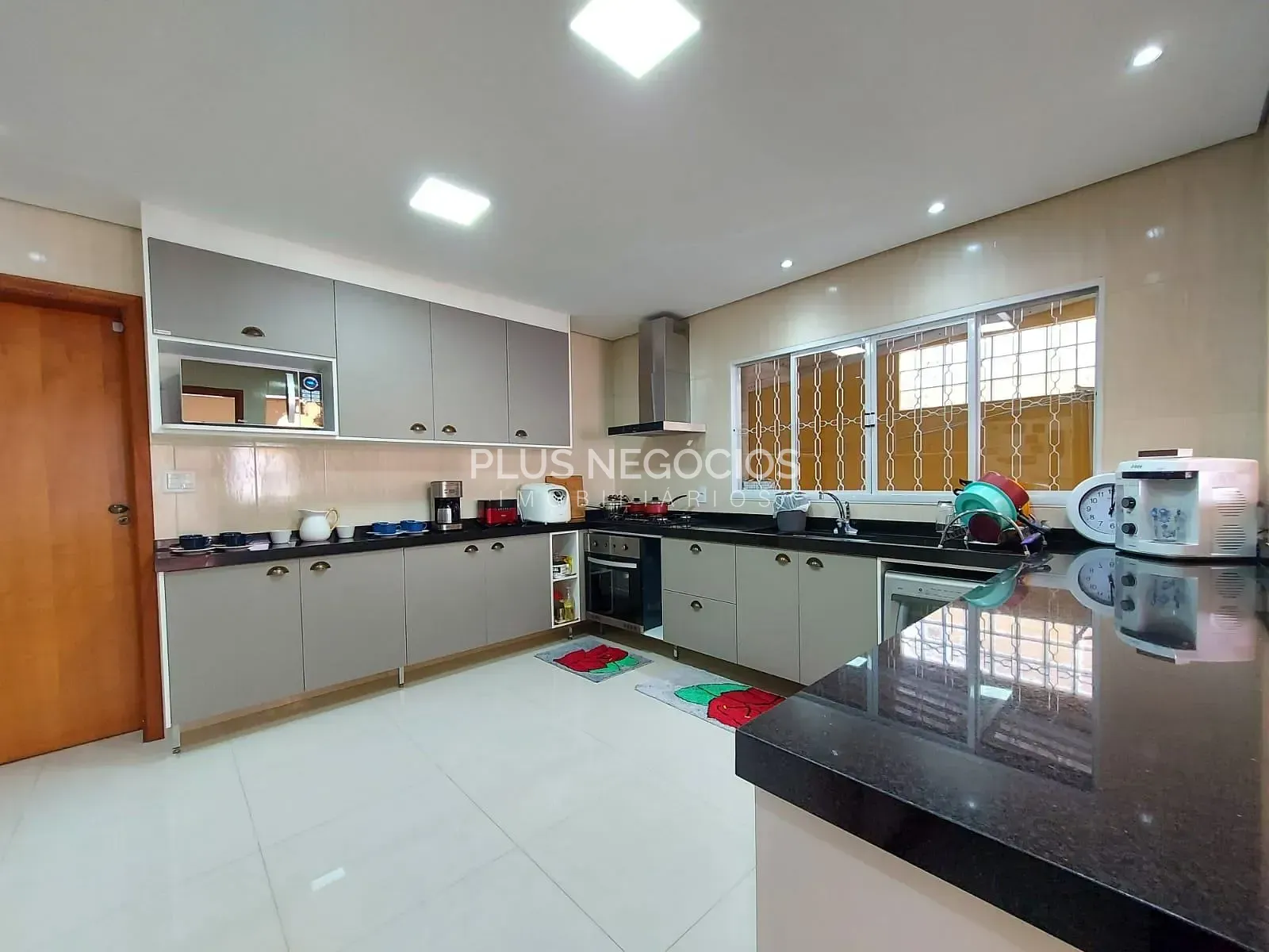 Casa, 5 quartos, 338 m² - Foto 30