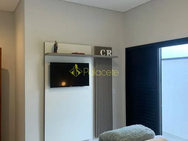 Casa com 275m² 3 quartos e 4 banheiros, à venda, no bairro Monte Belo em Taubaté