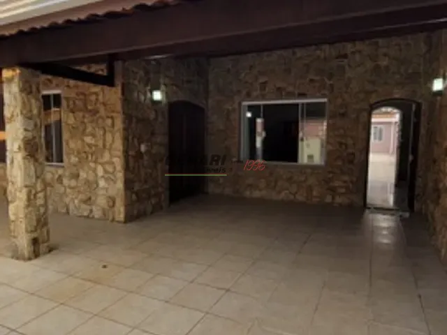 Casa com 322m² 4 quartos e 2 banheiros, à venda, no bairro Jardim Renata em Indaiatuba