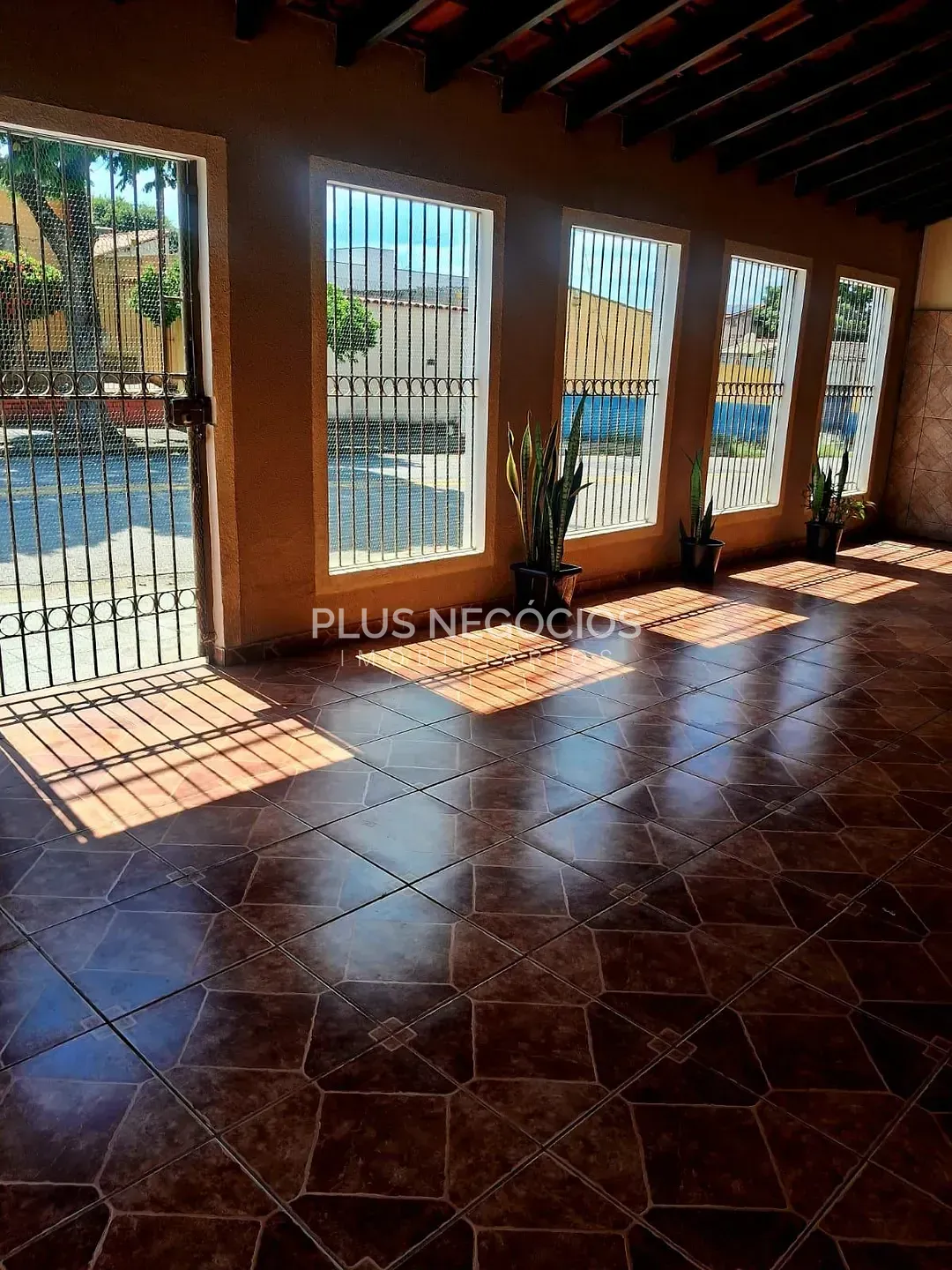 Casa, 3 quartos, 293 m² - Foto 3