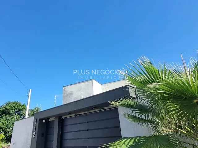 Casa com 506m² 3 quartos e 6 banheiros, à venda, no bairro JUNDIAQUARA em Salto de Pirapora