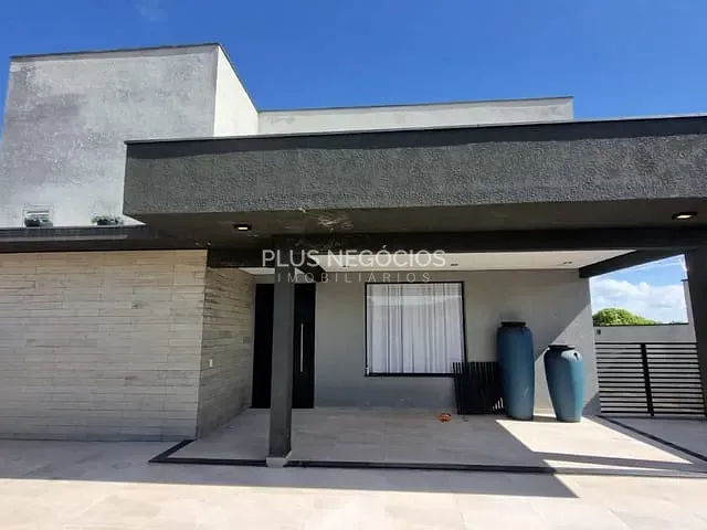 Casa com 506m² 3 quartos e 6 banheiros, à venda, no bairro JUNDIAQUARA em Salto de Pirapora