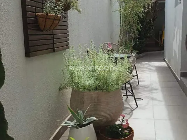 Casa com 250m² 3 quartos e 3 banheiros, à venda, no bairro Jardim Prestes de Barros em Sorocaba
