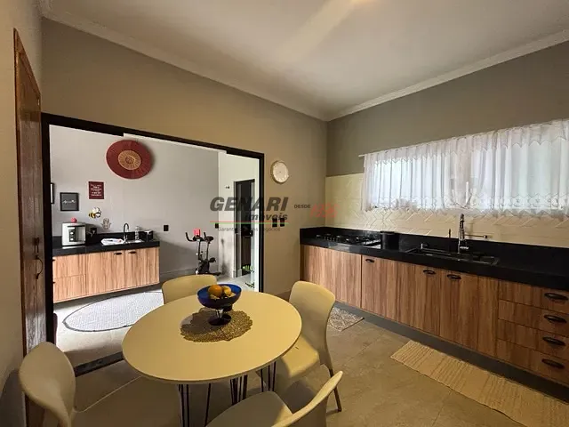 Casa com 250m² 3 quartos e 3 banheiros, à venda, no bairro Jardim Europa em Indaiatuba