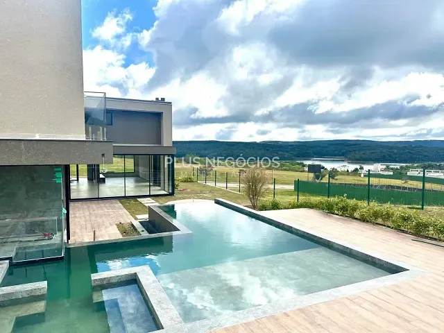 Casa com 1000m² 6 quartos e 8 banheiros, à venda, no bairro pirituba em Piedade