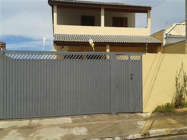 Foto do Casa - Casa com 4 dormitórios, 320 m² - venda por R$ 700.000,00 ou aluguel por R$ 2.850,00/mês - Jardim São Carlos - Sorocaba/SP | Ary Proenca Negócios Imobiliários Ltda