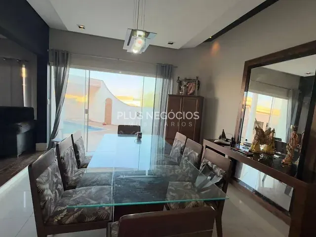Casa com 1000m² 4 quartos e 2 banheiros, à venda, no bairro Parque Reserva Fazenda Imperial em Sorocaba