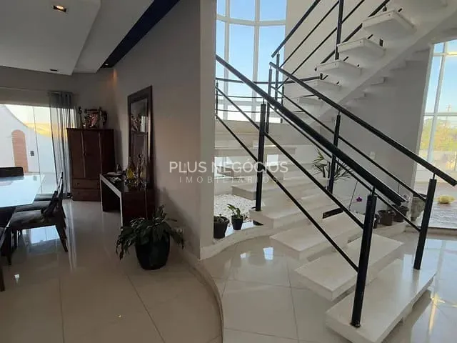 Casa com 1000m² 4 quartos e 2 banheiros, à venda, no bairro Parque Reserva Fazenda Imperial em Sorocaba