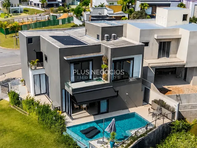 Casa com 820m² 3 quartos e 4 banheiros, à venda ou para alugar, no bairro Alphaville Nova Esplanada em Votorantim