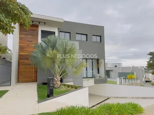 Casa com 820m² 3 quartos e 4 banheiros, à venda ou para alugar, no bairro Alphaville Nova Esplanada em Votorantim