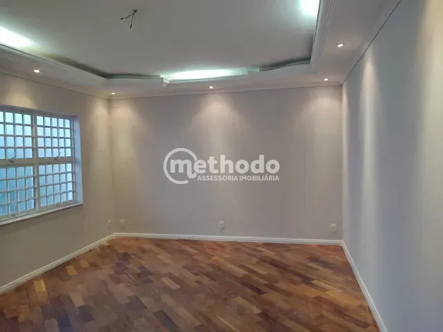 Casa com 262m² 3 quartos e 2 banheiros, à venda, no bairro Jardim Chapadão em Campinas