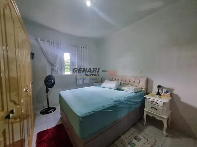 Casa com 250m² 2 quartos e 2 banheiros, à venda, no bairro Vila Todos os Santos em Indaiatuba