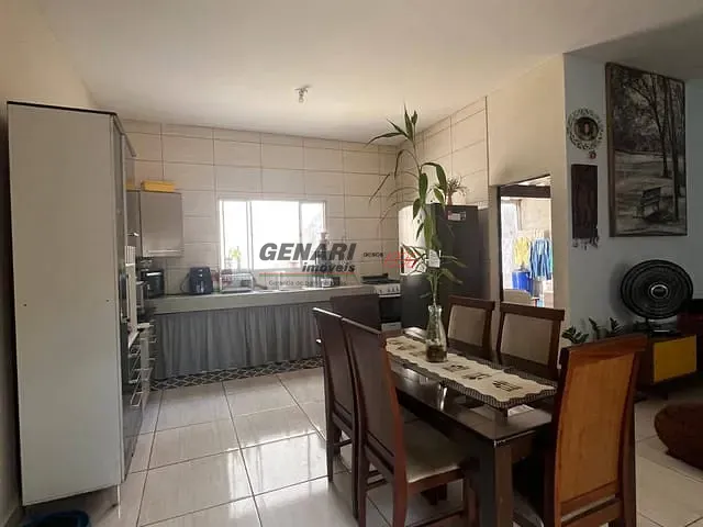 Casa com 300m² 2 quartos e 2 banheiros, à venda, no bairro Jardim Maringá em Indaiatuba