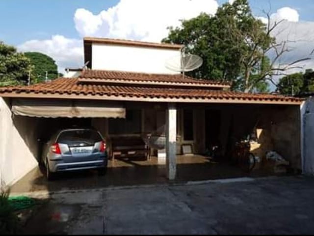 Casa com 250m² 5 quartos e 3 banheiros, à venda, no bairro Socorro em Pindamonhangaba