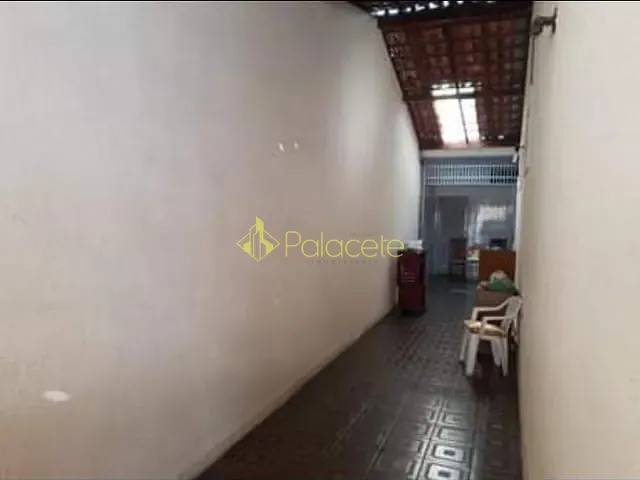 Casa com 250m² 5 quartos e 3 banheiros, à venda, no bairro Socorro em Pindamonhangaba