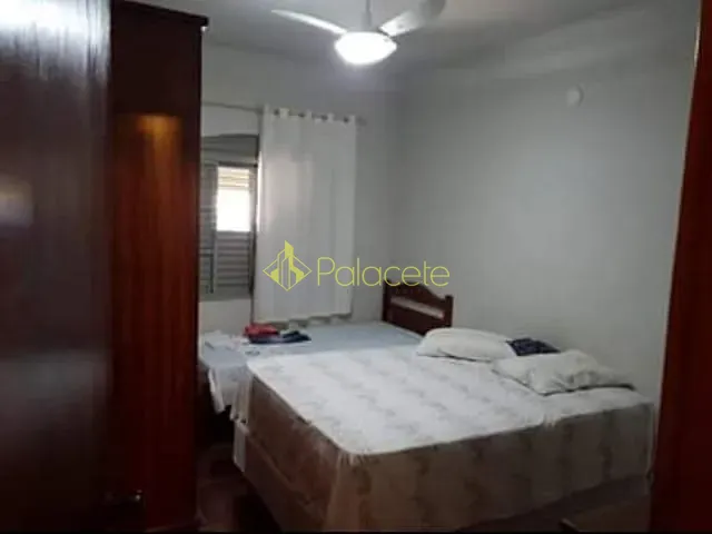 Casa com 250m² 5 quartos e 3 banheiros, à venda, no bairro Socorro em Pindamonhangaba
