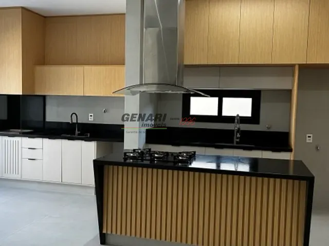 Casa com 308m² 3 quartos e 3 banheiros, à venda, no bairro Residencial London Park em Indaiatuba
