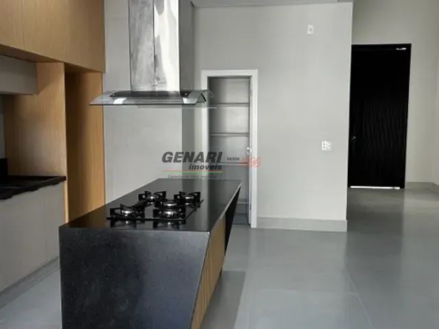 Casa com 308m² 3 quartos e 3 banheiros, à venda, no bairro Residencial London Park em Indaiatuba