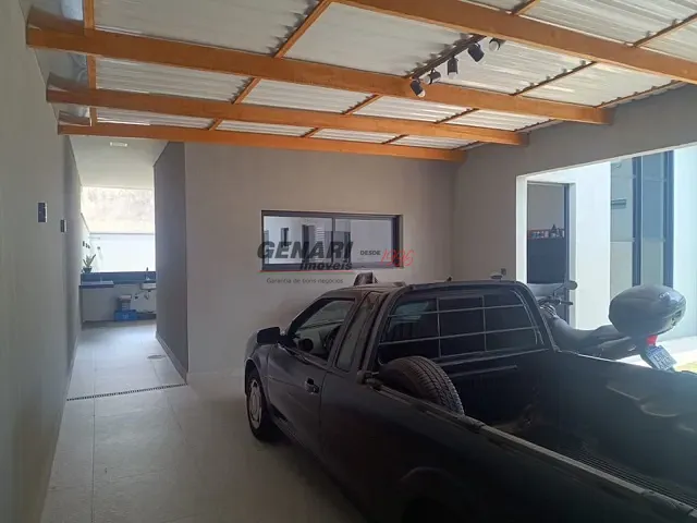 Casa com 250m² 3 quartos e 2 banheiros, à venda, no bairro Jardim Regina em Indaiatuba