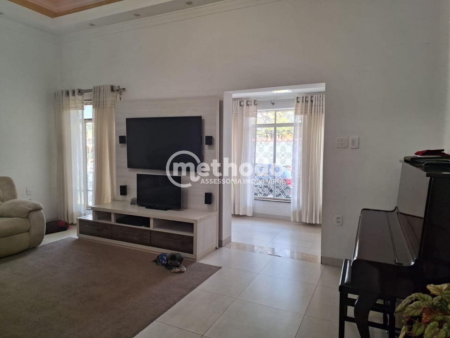 Casa, 3 quartos, 296 m² - Foto 2