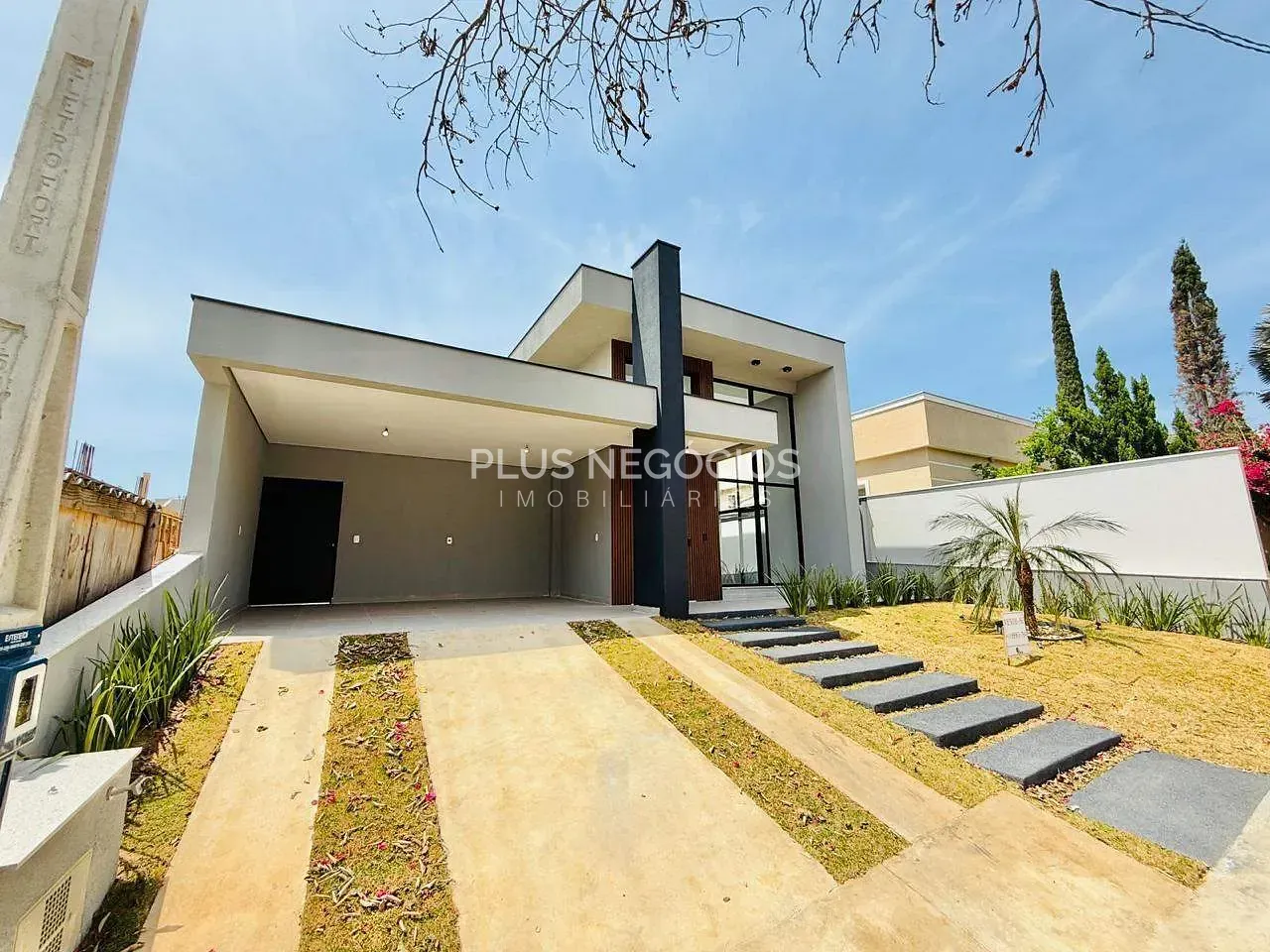 Casa, 3 quartos, 200 m² - Foto 1
