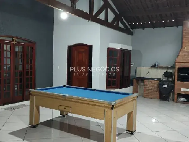 Casa com 250m² 3 quartos e 3 banheiros, à venda, no bairro Jardim Nova Ipanema em Sorocaba