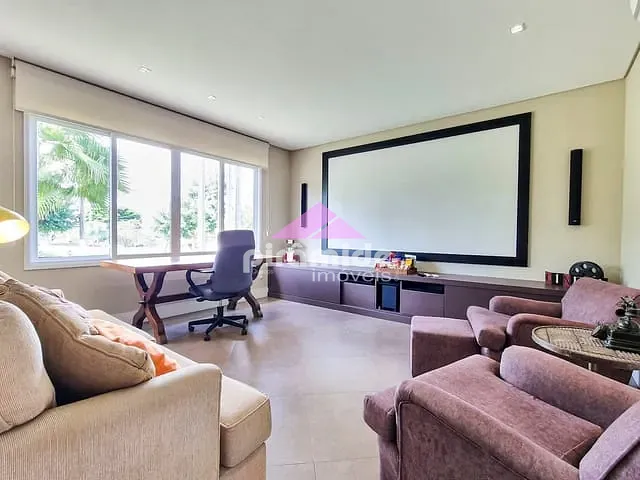 Casa com 1008m² 4 quartos e 6 banheiros, à venda ou para alugar, no bairro Condomínio Residencial Mirante do Vale em Jacareí