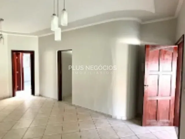 Casa 2 quartos e 1 banheiro, à venda, no bairro Wanel Ville em Sorocaba