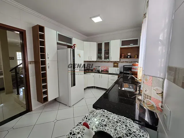 Casa com 150m² 3 quartos e 4 banheiros, à venda, no bairro Villaggio Di Itaici em Indaiatuba