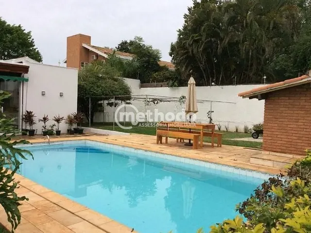 Casa com 930m² 4 quartos e 5 banheiros, à venda, no bairro Jardim das Palmeiras em Campinas