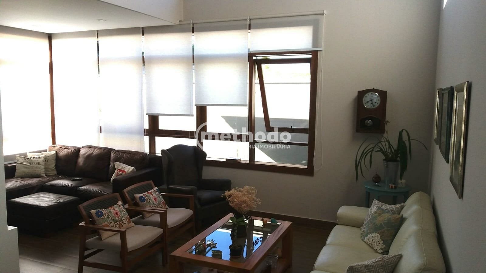 Casa, 3 quartos, 205 m² - Foto 2