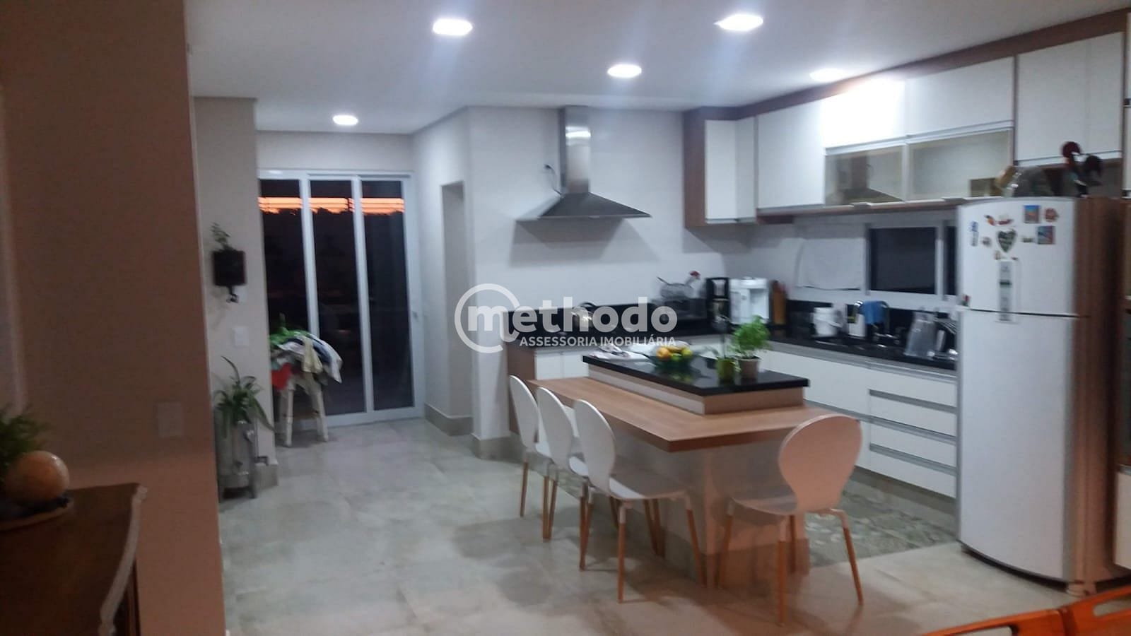 Casa, 3 quartos, 205 m² - Foto 9