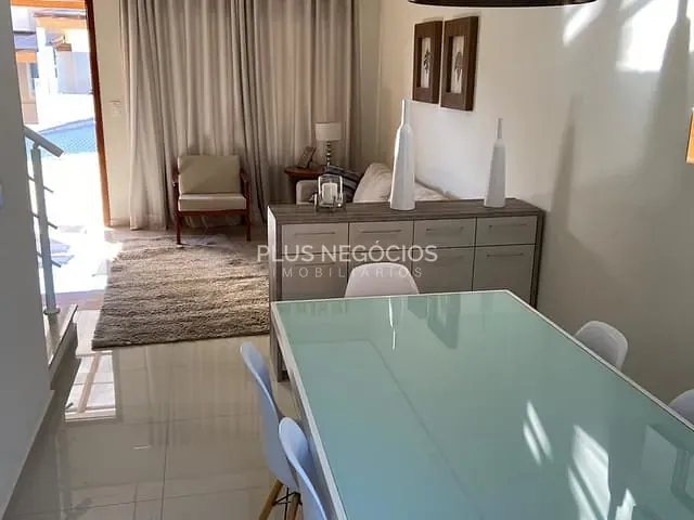 Casa 3 quartos e 2 banheiros, para alugar, no bairro Jardim São Carlos em Sorocaba