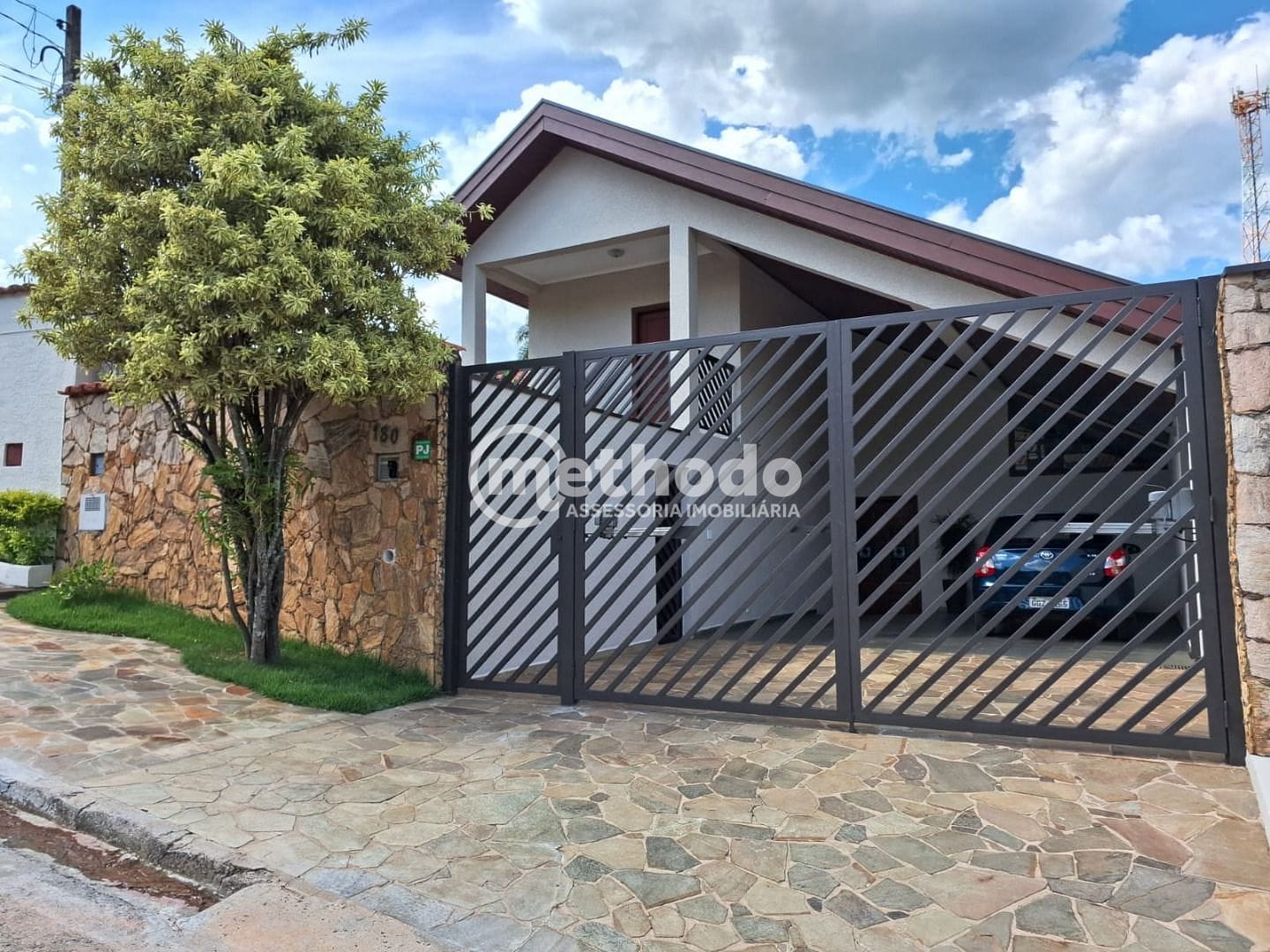 Casa, 3 quartos, 200 m² - Foto 1