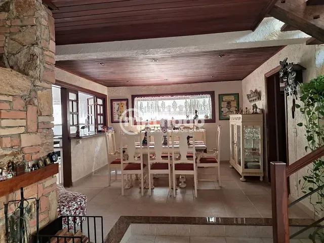 Casa com 200m² 3 quartos e 2 banheiros, à venda, no bairro Parque Jatibaia (Sousas) em Campinas