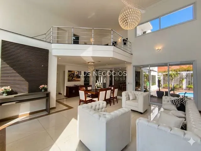 Casa com 510m² 4 quartos e 6 banheiros, para alugar, no bairro Itapeva em Votorantim