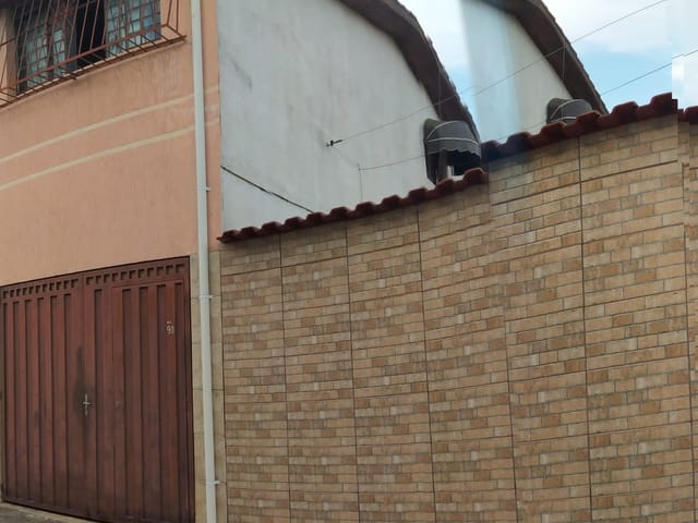 Casa com 500m² 2 quartos e 1 banheiro, à venda, no bairro Nova Guará em Guaratinguetá