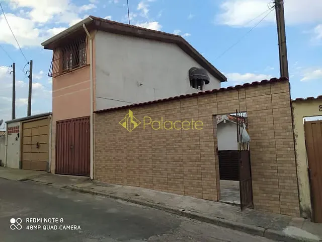 Casa com 500m² 2 quartos e 1 banheiro, à venda, no bairro Nova Guará em Guaratinguetá