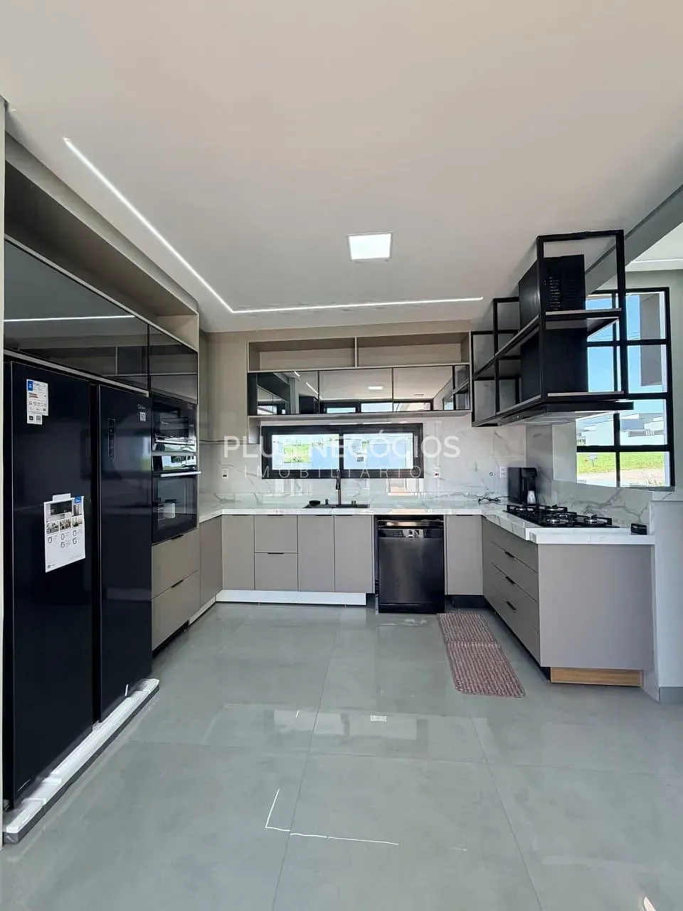 Casa, 3 quartos, 200 m² - Foto 6