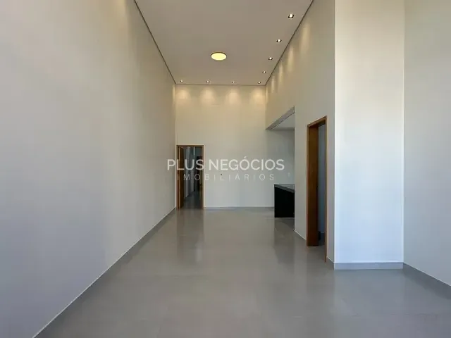Casa com 200m² 3 quartos e 2 banheiros, à venda, no bairro Jardim Novo Horizonte em Sorocaba
