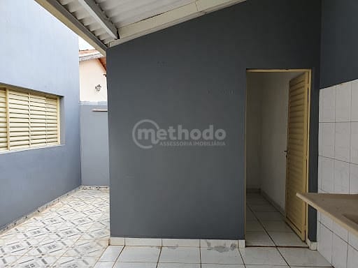 Casa à venda com 6 quartos, 220m² - Foto 23