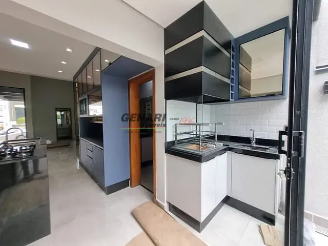 Casa com 200m² 3 quartos e 3 banheiros, à venda, no bairro Vila Rubens em Indaiatuba