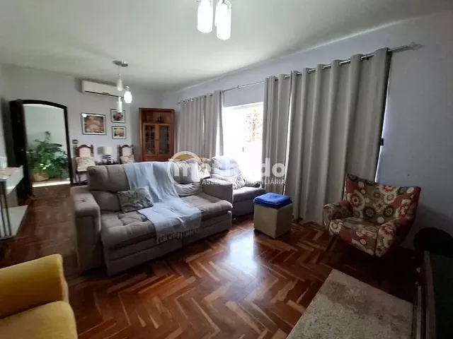 Casa com 327m² 3 quartos e 3 banheiros, à venda, no bairro Vila Nogueira em Campinas