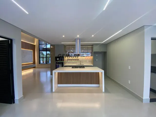 Casa com 322m² 3 quartos e 4 banheiros, à venda, no bairro Residencial Evidências em Indaiatuba