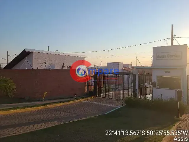 Casa com 49m² 2 quartos e 1 banheiro, à venda, no bairro Parque Colinas em Assis