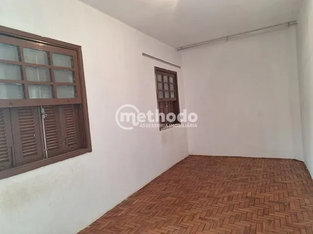 Casa com 252m² 3 quartos e 2 banheiros, à venda ou para alugar, no bairro Vila Itapura em Campinas